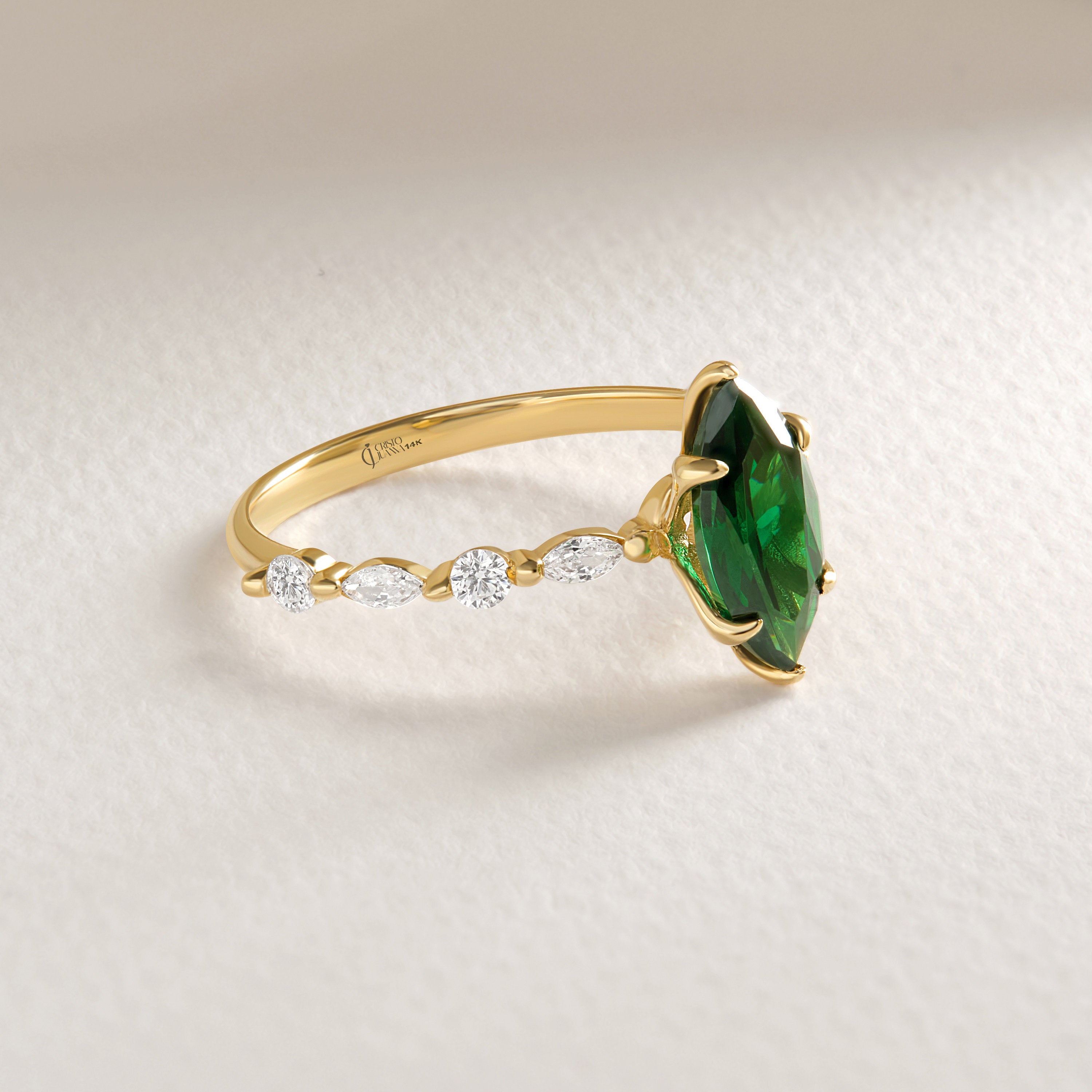 ๐ Marquise Emerald Engagement Ring โ 14K Solid Gold Side Diamond Band ๐
Make her heart sparkle with this marquise-cut emerald engagement ring, featuring a vivid green gemstone at its center and dazzling round-cut side diamonds for extra brilliance. This piece combines timeless elegance with a touch of modern artistry โ perfect for engagements, anniversaries, or meaningful gifts.