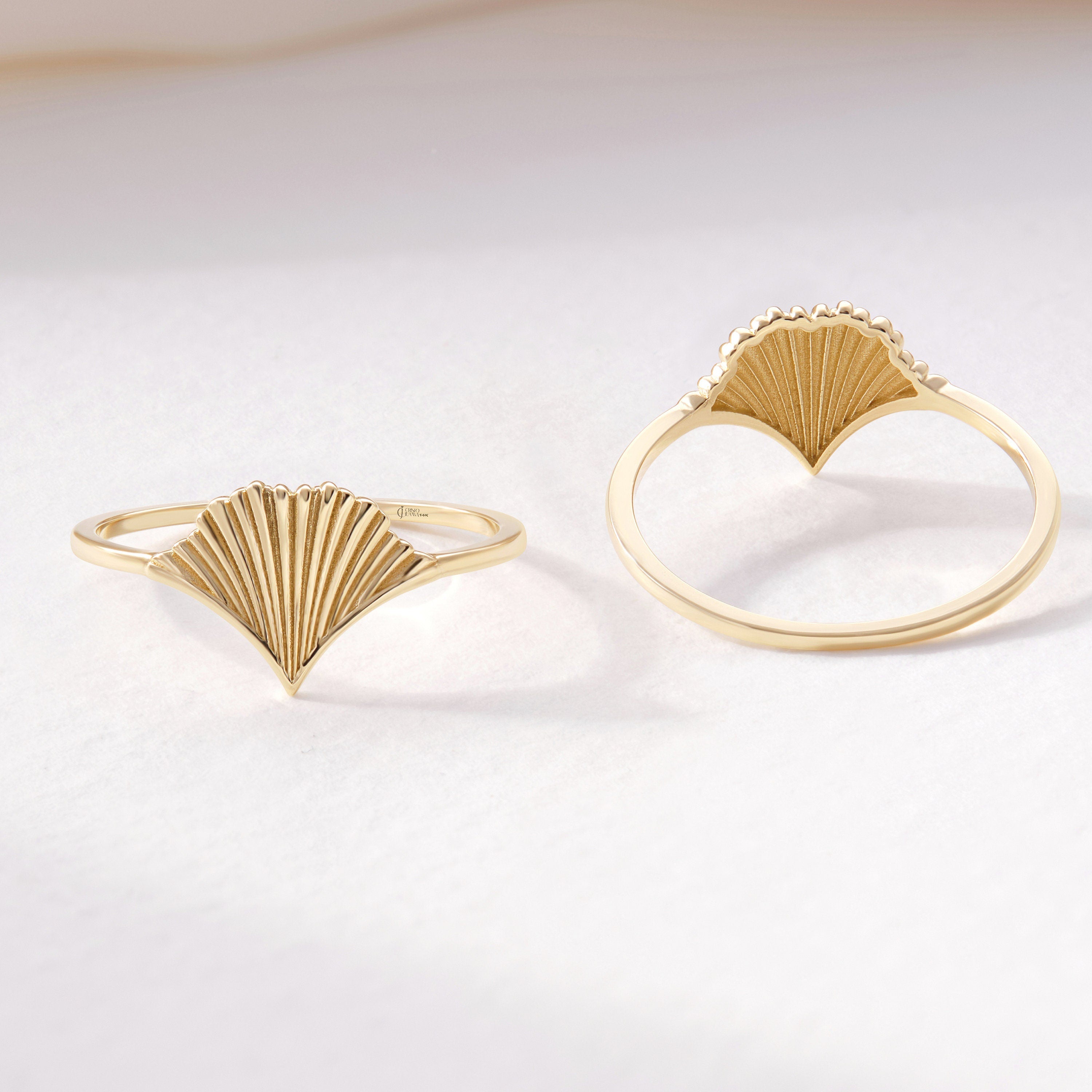 Here’s V Shaped Scallop Sea Shell Ring for women. 10K 14K 18K Gold Oyster Shell Ring will be perfect comfort fitting ring for Her, Girlfriend, best friend, mother, grandmother and wife!