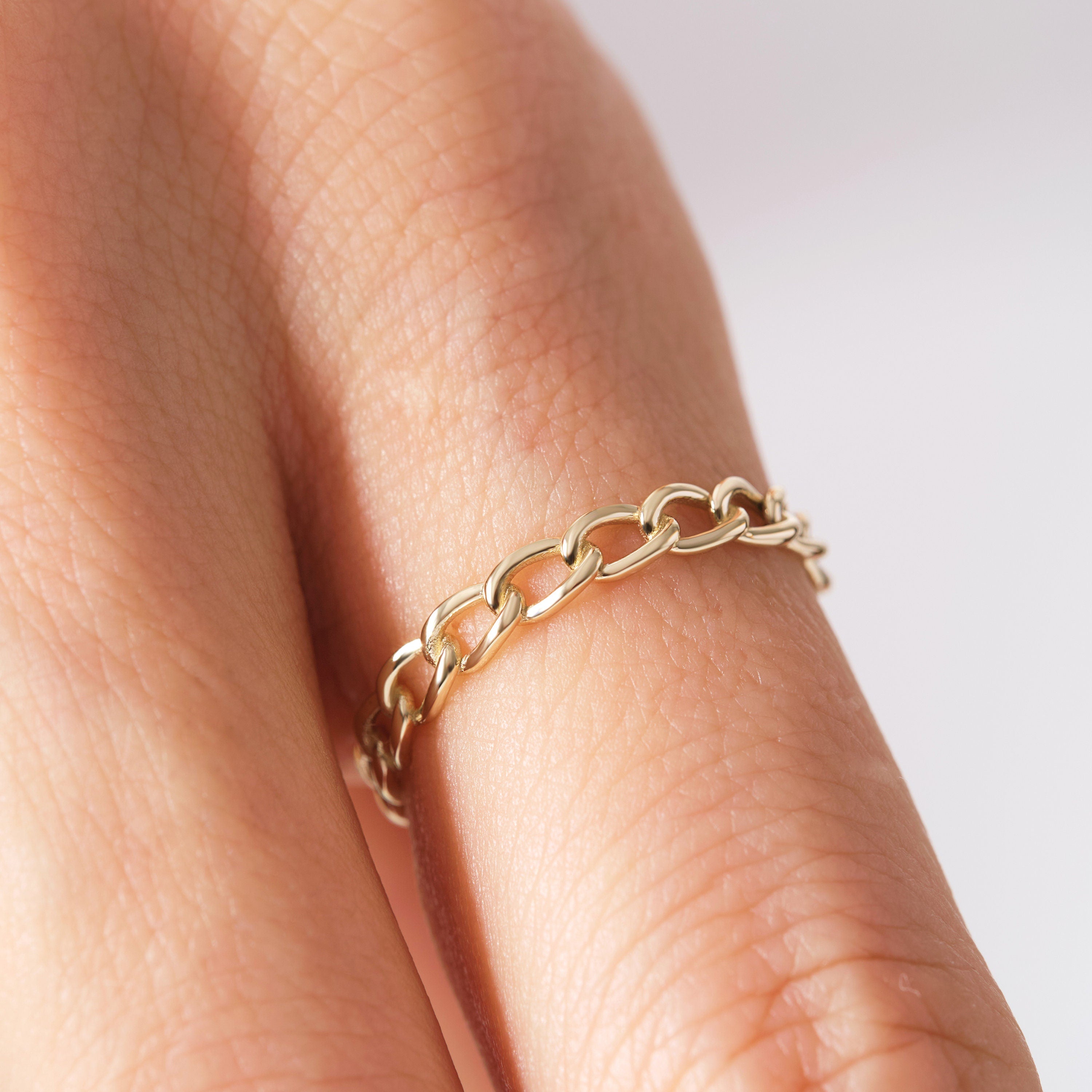 Here is open link ring 14K solid gold chain stackable ring! This 4 mm soft bold chain ring gold will be perfect gift for women! If you re looking for gold multi link ring and 4 mm wide chain ring, here is the open thick link ring and
multi chain ring for yourself. Discover our pinky ring 14K gold and modern trendy rings as a pointer finger ring.