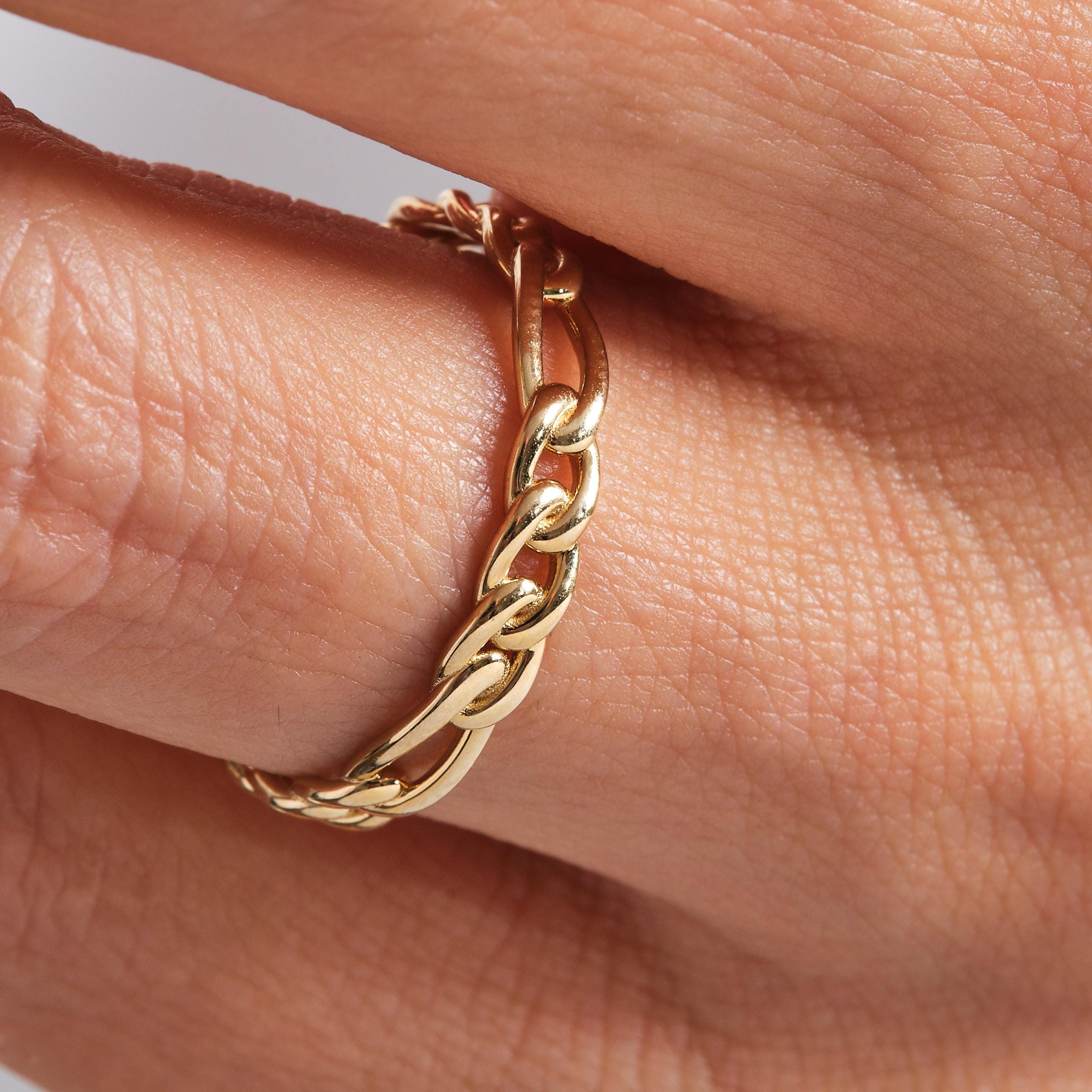 Bold yet graceful, this open chain link ring is a refined statement piece. Crafted as a gold multi link ring or link stackable band, its form balances strength and elegance. From a soft bold chain ring to a thick chained ring, every curve reflects intention. Designed in link chain ring 18k and custom ring gold 14k options, it suits bridal engagement or everyday daily wear.
