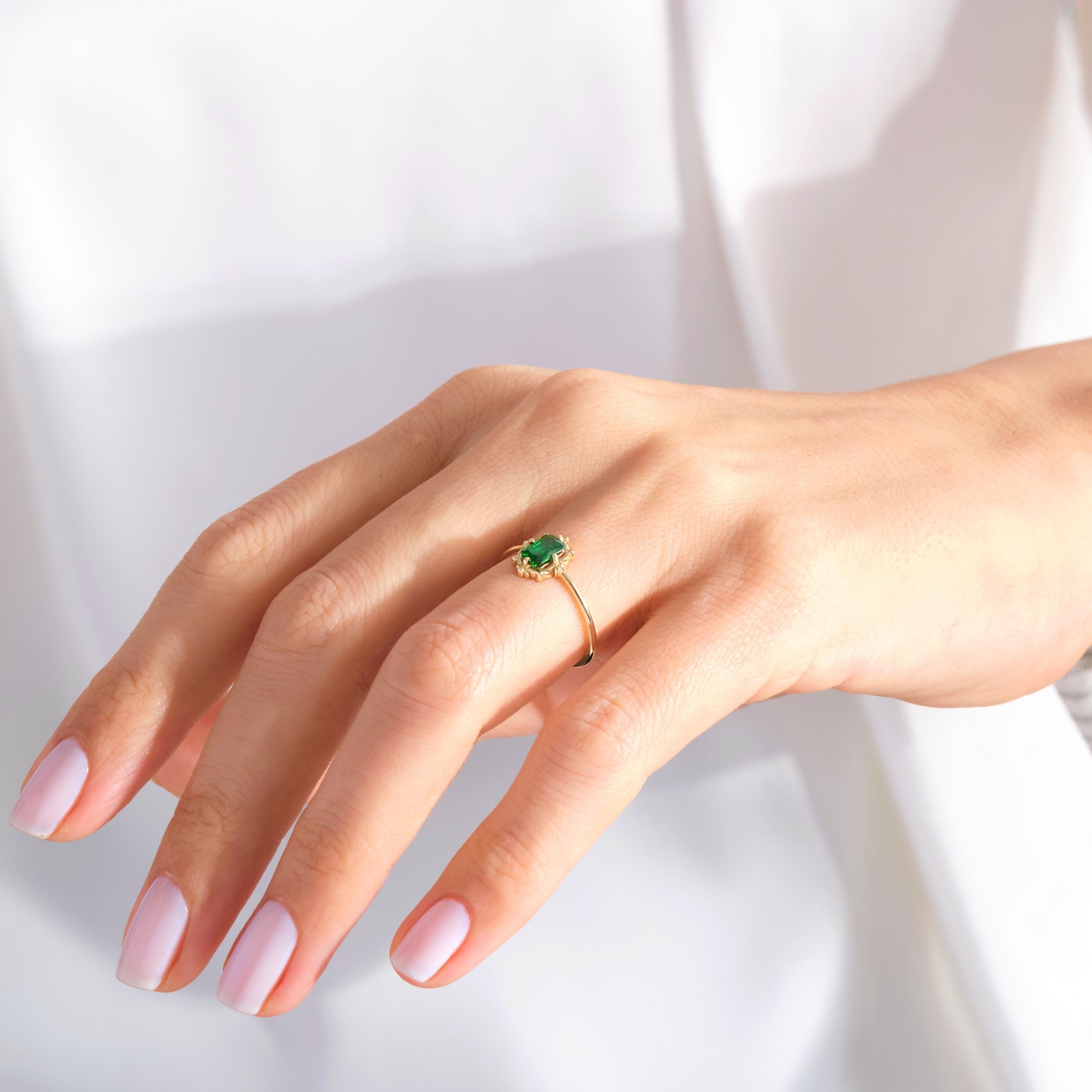 💚 Emerald Cut Emerald Engagement Ring – 14K Solid Gold 💚
Timeless and captivating, this Emerald Cut Emerald Engagement Ring combines vintage Art Deco elegance with modern craftsmanship. The striking green gemstone sits in a sleek rectangular setting, making it a perfect choice for engagements, anniversaries, or a meaningful everyday statement.