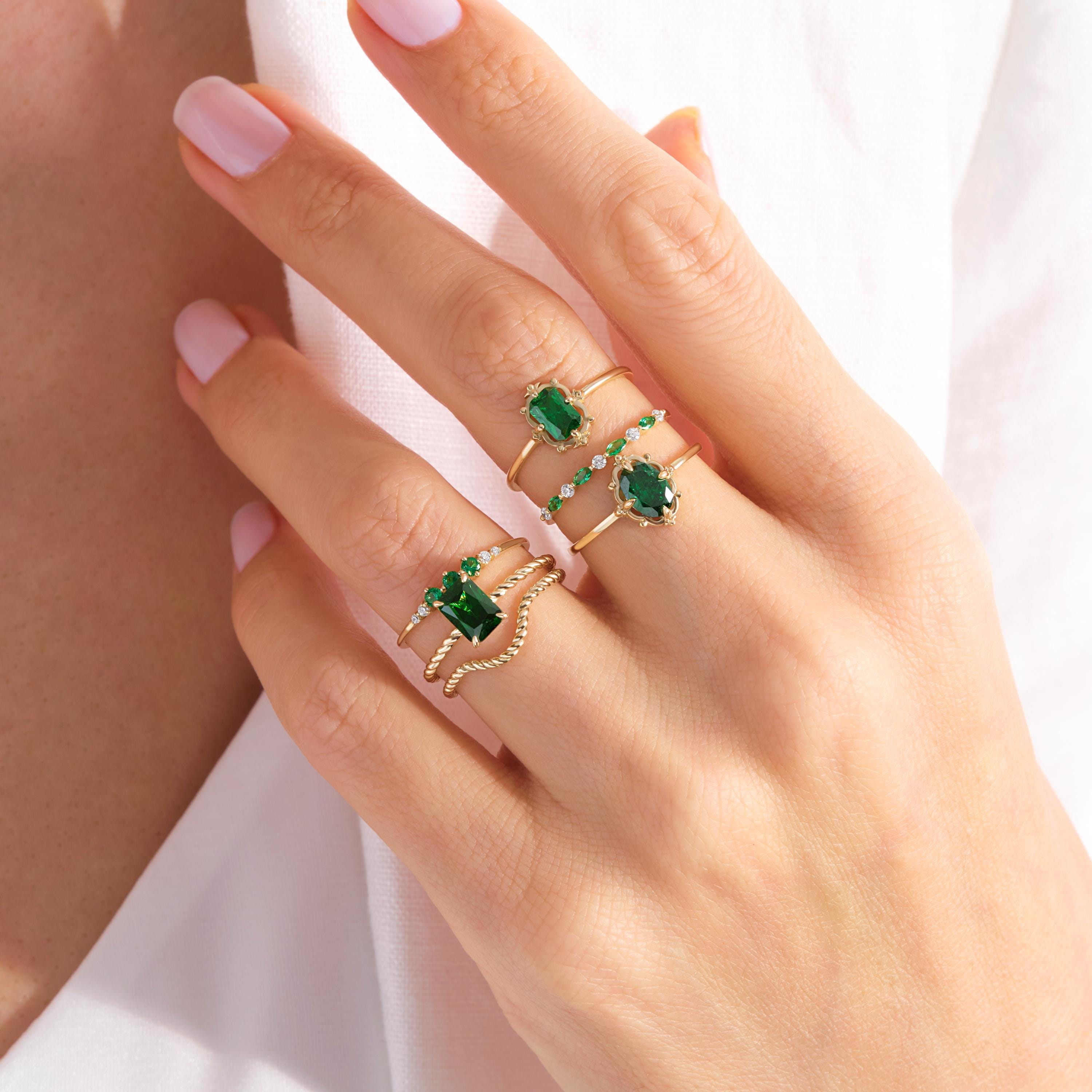 Here is emerald cut emerald engagement ring with 14K solid gold band for women. Rectangle solo birthstone wedding ring will be perfect artdeco gemstone ring single stone for her as a bride, women, bridesmaid, girlfriend!