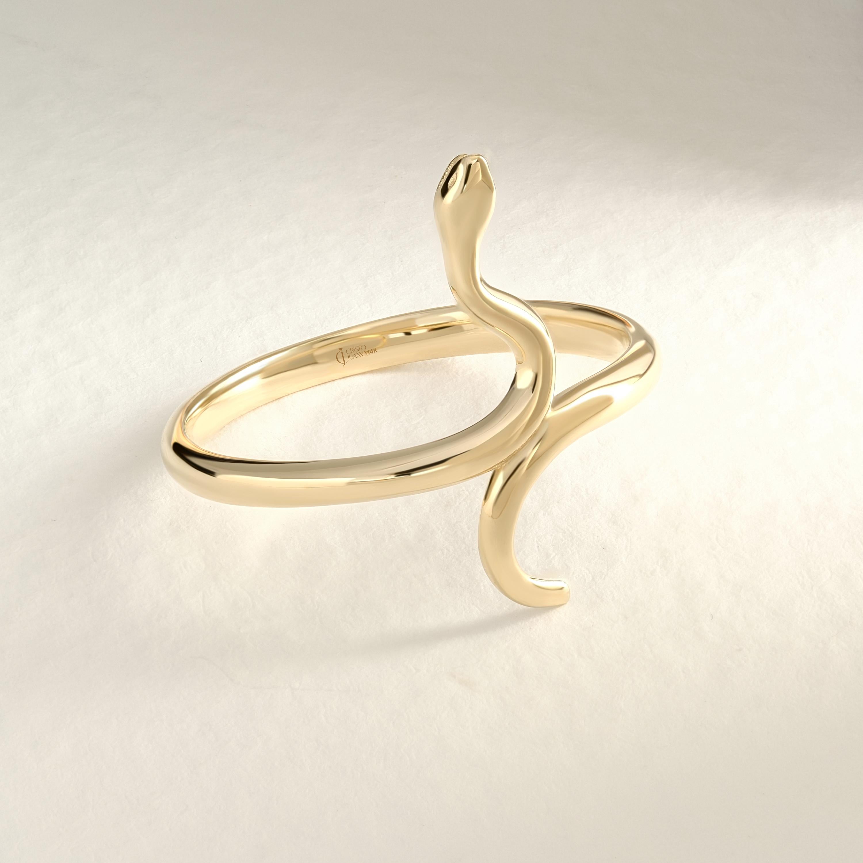 ๐ Snake Ring 14K Solid Gold โ Minimalist Serpent Stackable Ring for Women
Add a touch of mystique and elegance to your jewelry collection with this stunning 14K solid gold snake ring. Designed for everyday wear, this minimalist serpent ring beautifully wraps around your finger with a delicate yet bold style. Perfect for stacking or wearing solo, itโs a unique piece that blends gothic charm with modern sophistication.
