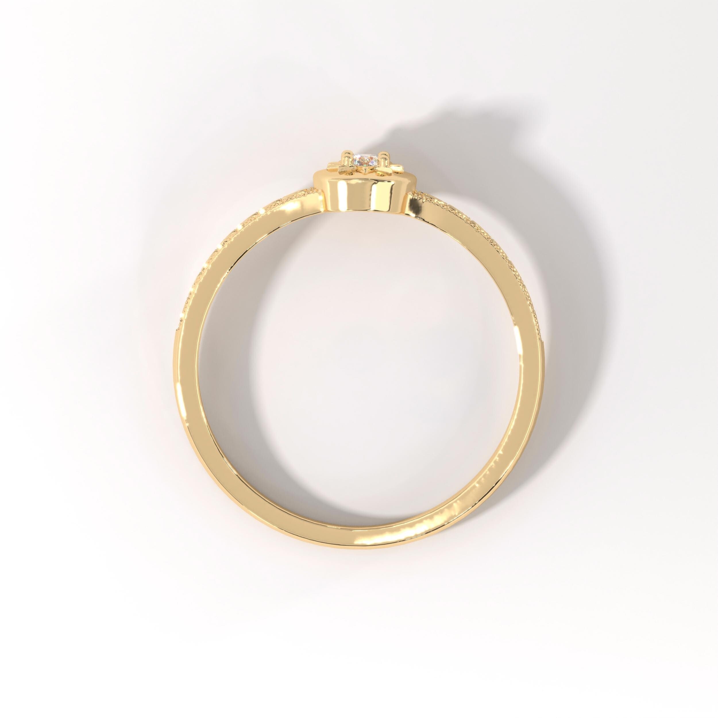 💍 Round Diamond Ring | 14K Solid Gold Braided Texture Band – Vintage Floral Style
This timeless round diamond ring features a delicate braided and floral textured band, designed to reflect vintage charm with a modern minimalist touch. The sparkling round-cut center stone is set securely to enhance brilliance, making this ring a perfect choice for everyday elegance or meaningful occasions.
Handcrafted from solid gold, this refined design is ideal as a diamond wedding ring,