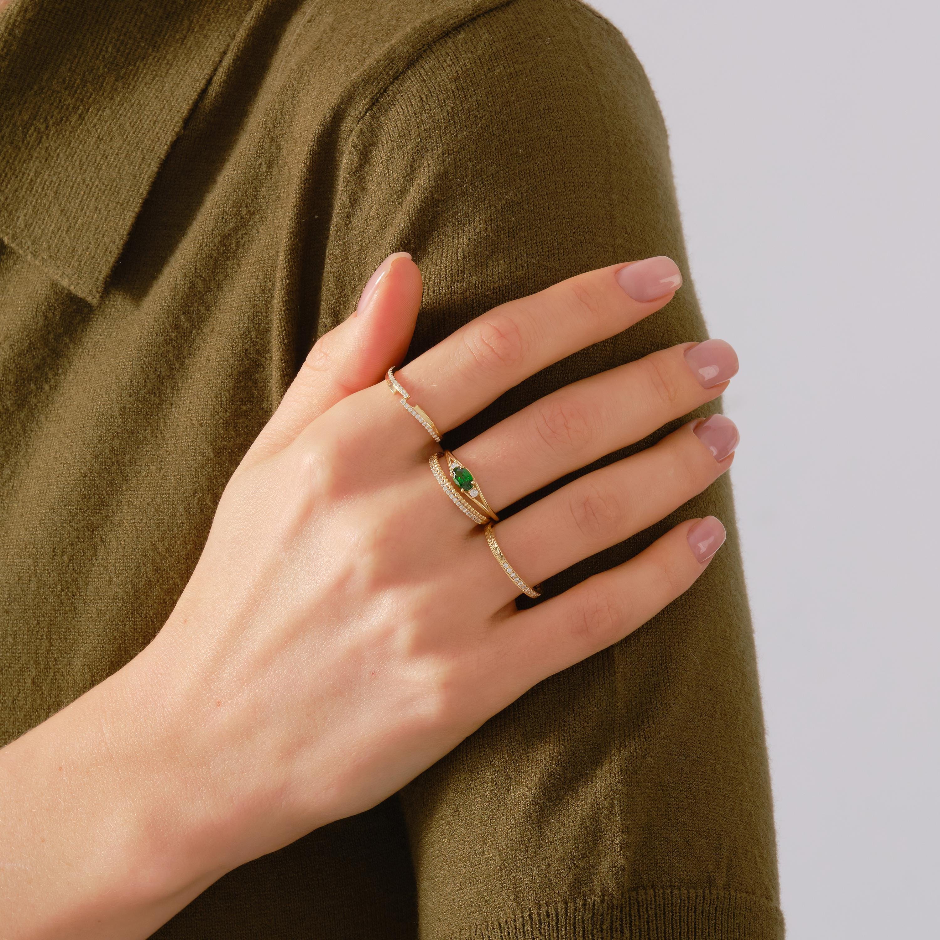 14K Solid Gold Peridot Ring, Oval Birthstone Ring with Side Diamond Band, Peridot Green Gemstone Rings for Women