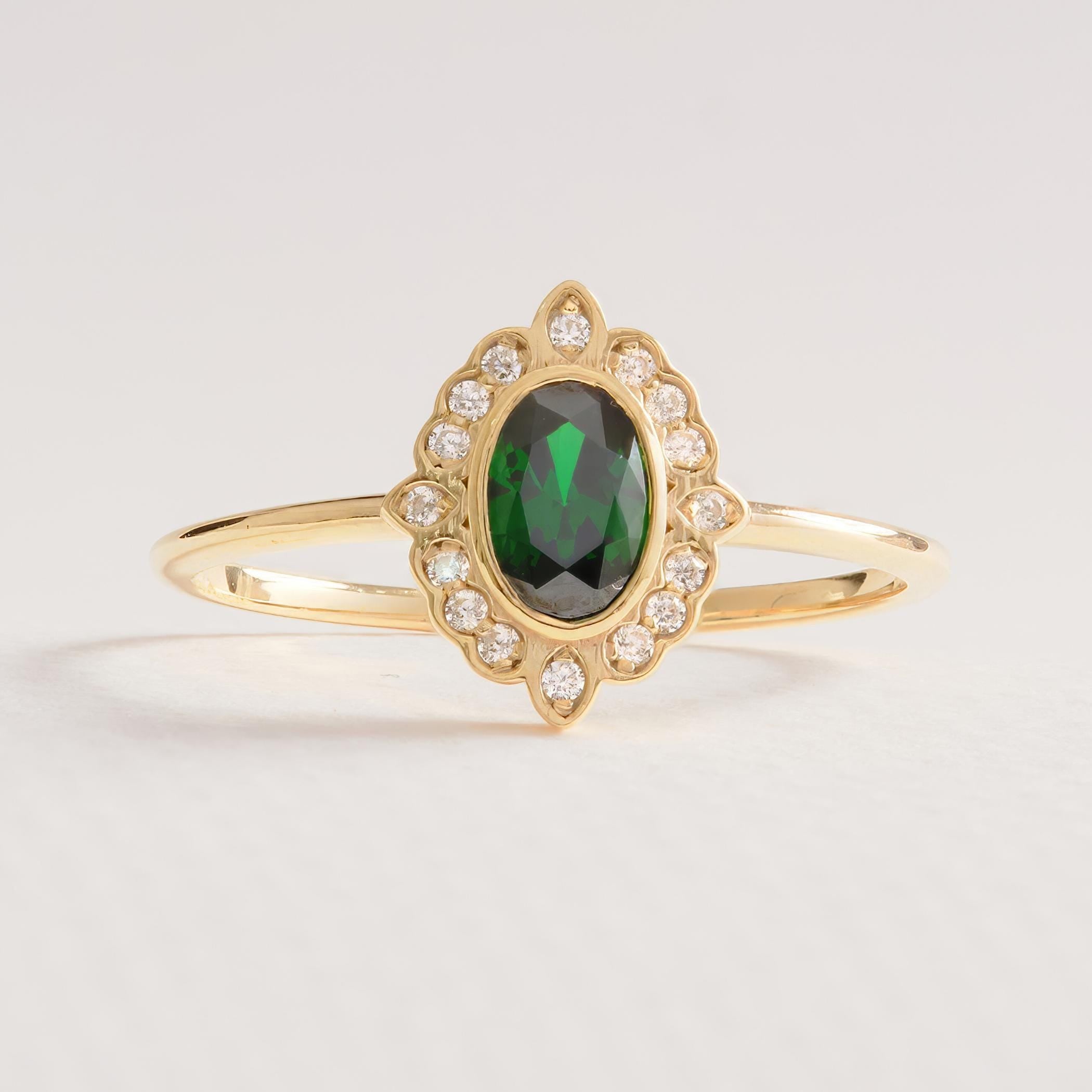 14K Solid Gold Peridot Ring, Oval Birthstone Ring with Side Diamond Band, Peridot Green Gemstone Rings for Women