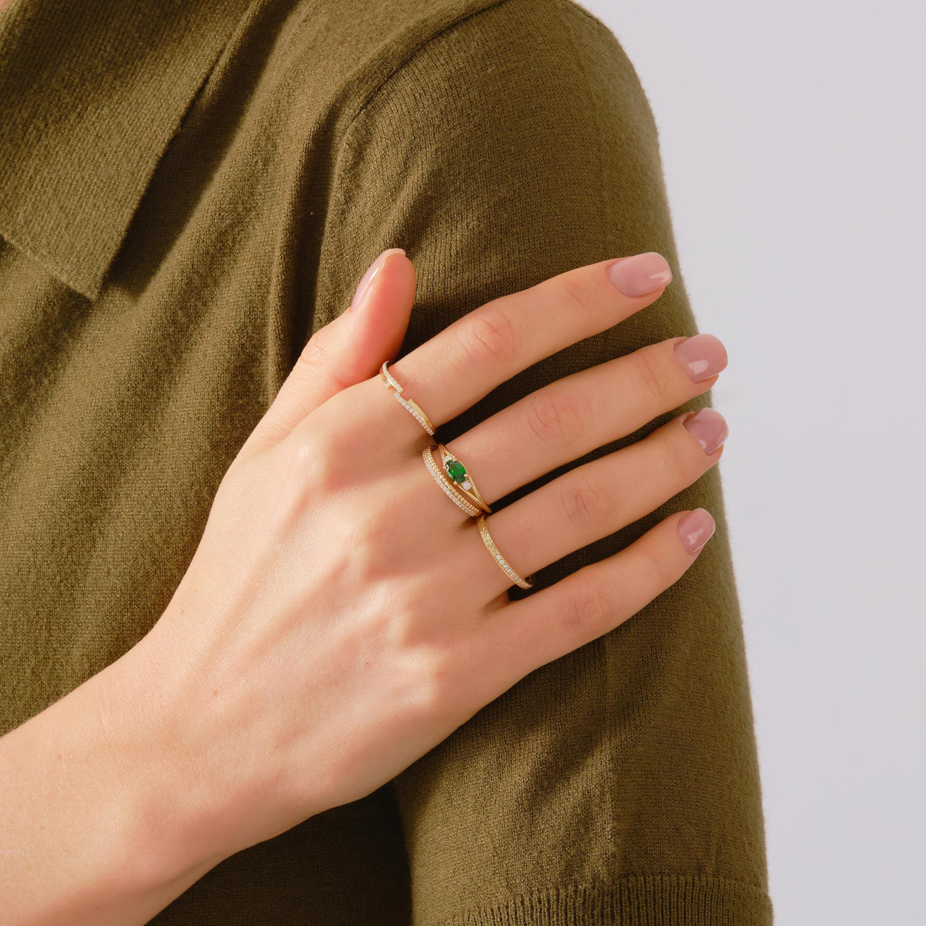 14K Solid Gold Peridot Ring, Oval Birthstone Ring with Side Diamond Band, Peridot Green Gemstone Rings for Women