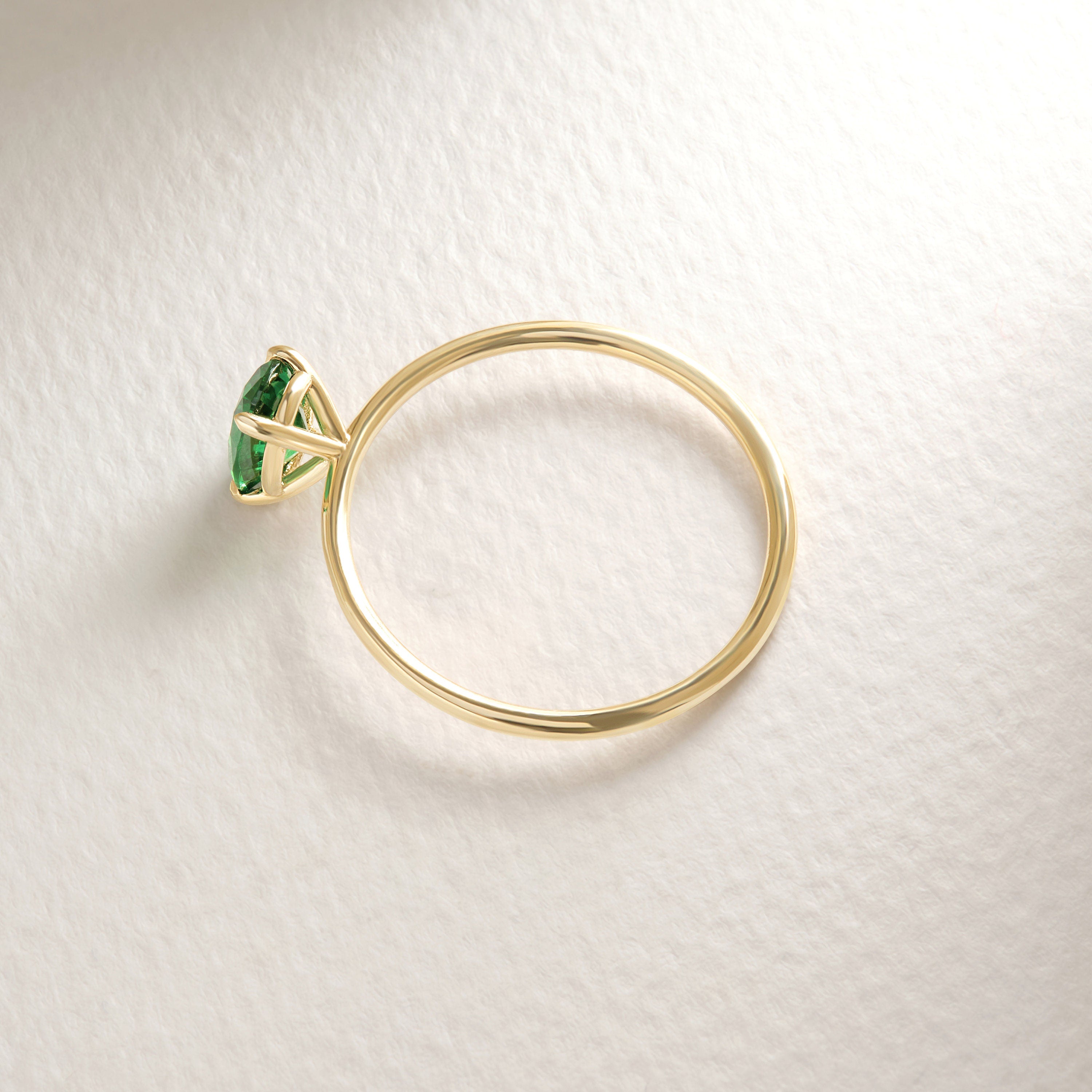 💍 Oval Emerald Birthstone Ring — 14K Solid Gold Solitaire Green Gemstone Band

This elegant oval emerald ring brings a rich, vibrant pop of green to any jewelry collection. Crafted in solid gold with a smooth, dainty band, it’s perfect as a birthstone ring, everyday solitaire, or meaningful gift for someone special. Its minimalist silhouette makes it ideal for stacking or wearing alone as a timeless statement piece.