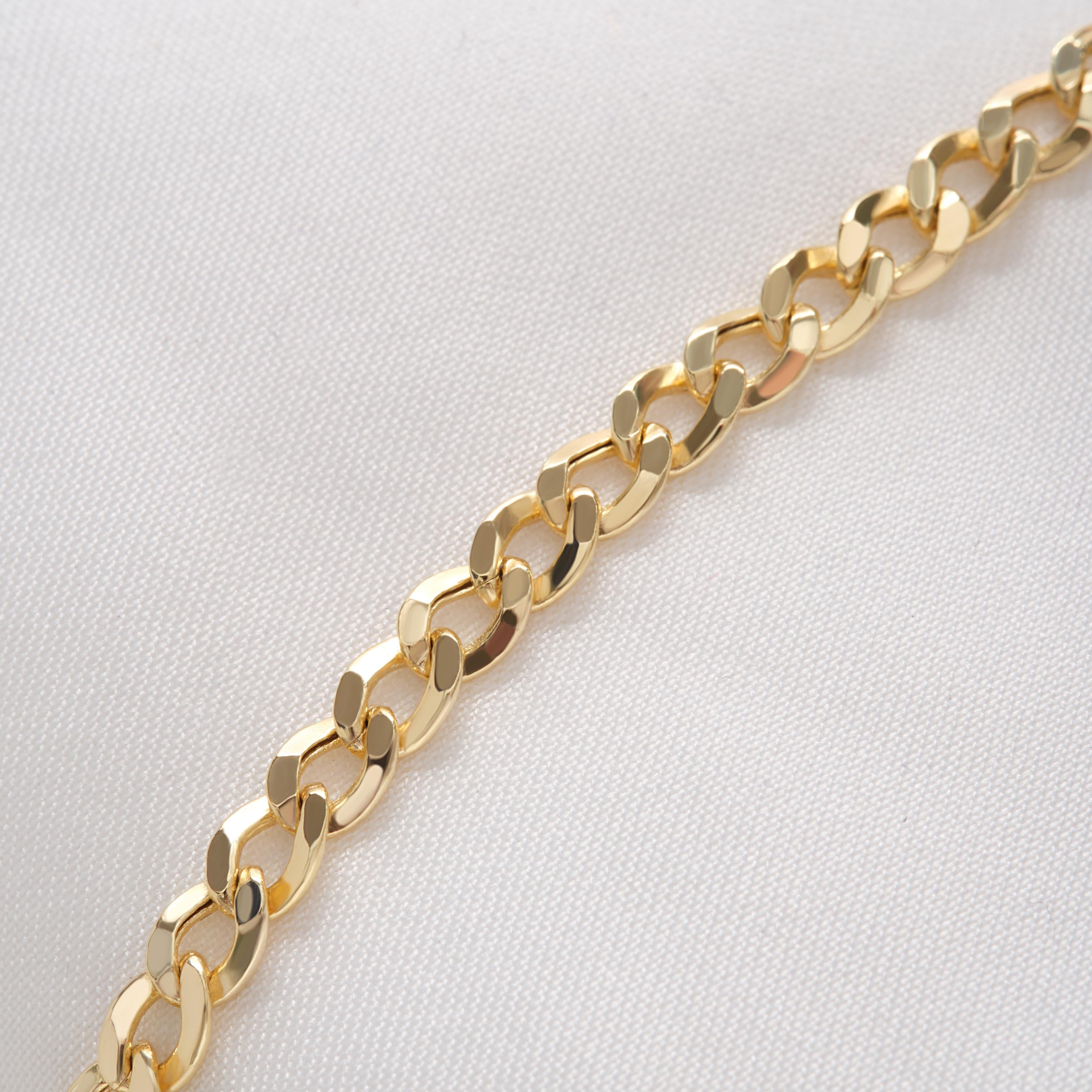 Figaro Chain Necklace – 14K Solid Gold ✨💎
A timeless 4 mm solid Figaro chain necklace, perfect for everyday elegance or layered styling. Crafted from real 14K gold with a smooth, polished finish, this multilink chain adds a luxurious touch to any outfit — durable, stackable, and always in style. 💛