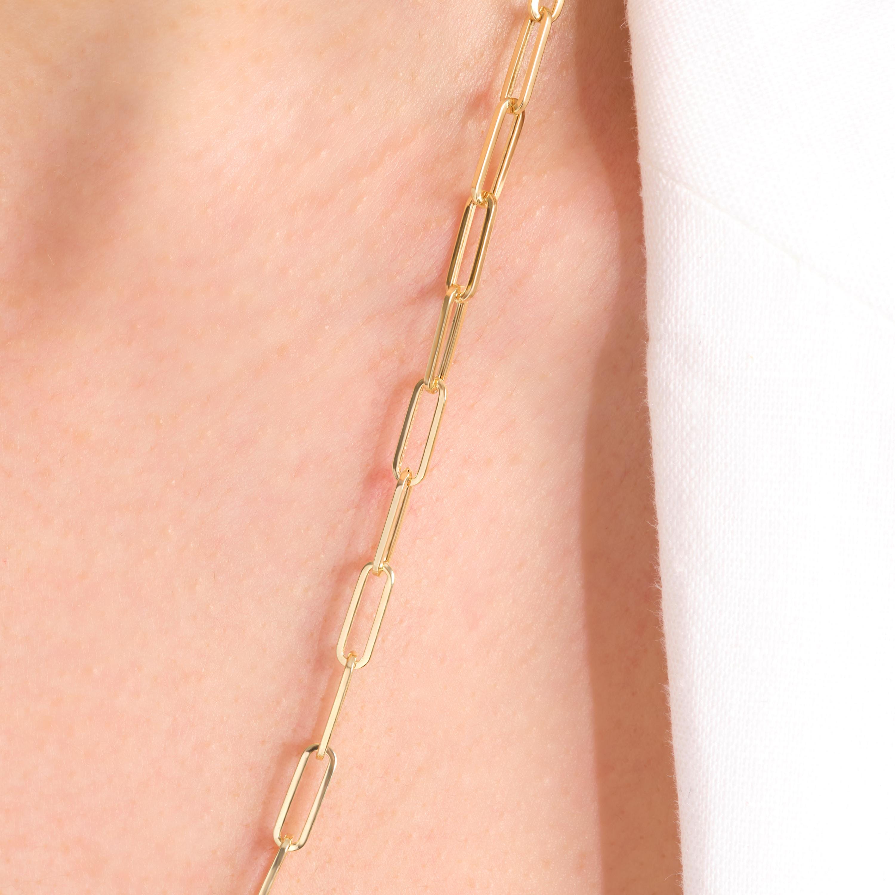 Paperclip Chain Necklace – 14K Solid Yellow Gold Rectangle Link Chain 💛✨
A timeless essential for modern elegance — this paperclip chain necklace is crafted in solid 14K yellow gold with bold, rectangular links that catch the light beautifully. Measuring 4 mm in width, it’s the perfect piece for layering or wearing solo, blending minimalist charm with luxurious craftsmanship.
