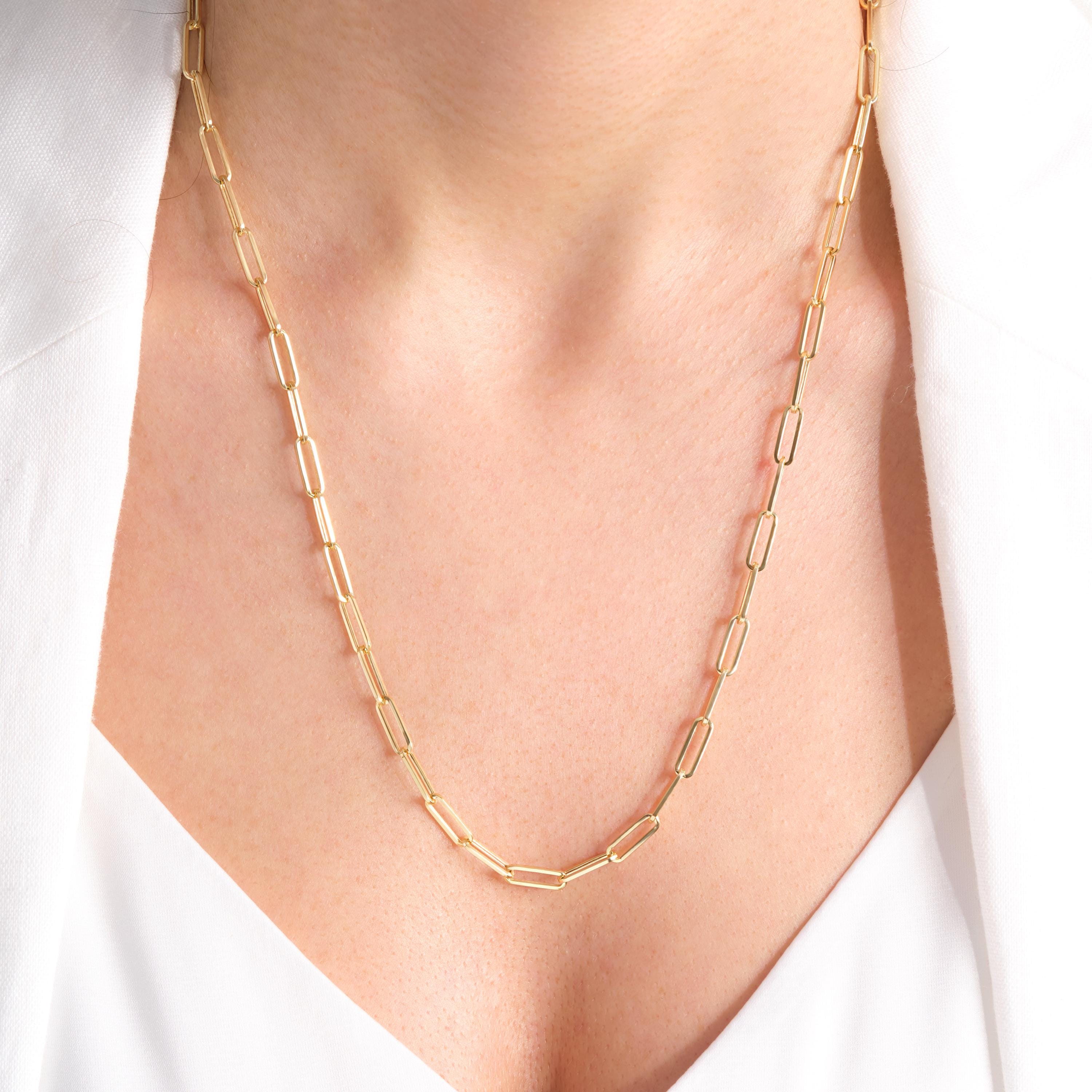 Paperclip Chain Necklace – 14K Solid Yellow Gold Rectangle Link Chain 💛✨
A timeless essential for modern elegance — this paperclip chain necklace is crafted in solid 14K yellow gold with bold, rectangular links that catch the light beautifully. Measuring 4 mm in width, it’s the perfect piece for layering or wearing solo, blending minimalist charm with luxurious craftsmanship.