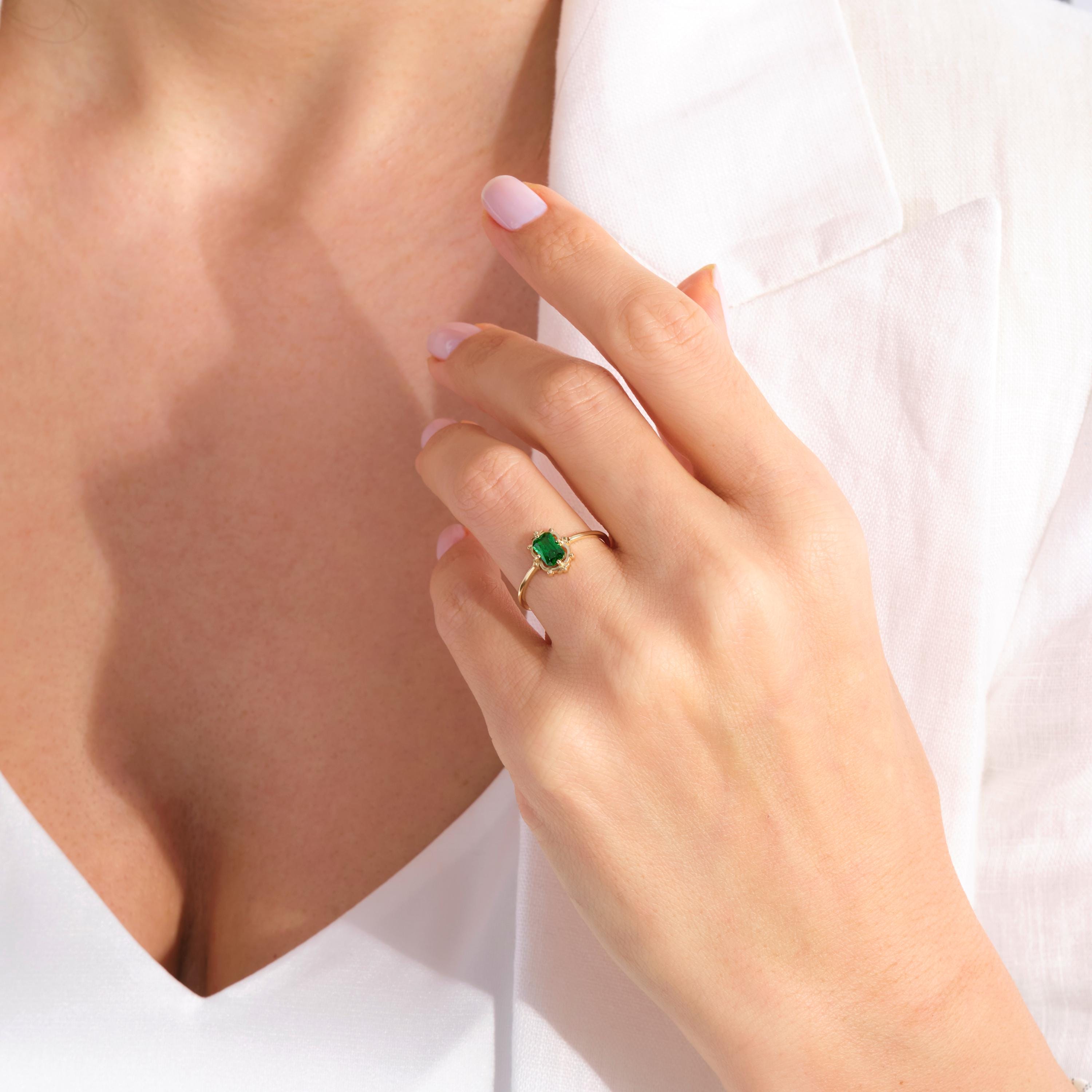 💚 Emerald Cut Emerald Engagement Ring – 14K Solid Gold 💚

Timeless and captivating, this Emerald Cut Emerald Engagement Ring combines vintage Art Deco elegance with modern craftsmanship. The striking green gemstone sits in a sleek rectangular setting, making it a perfect choice for engagements, anniversaries, or a meaningful everyday statement.