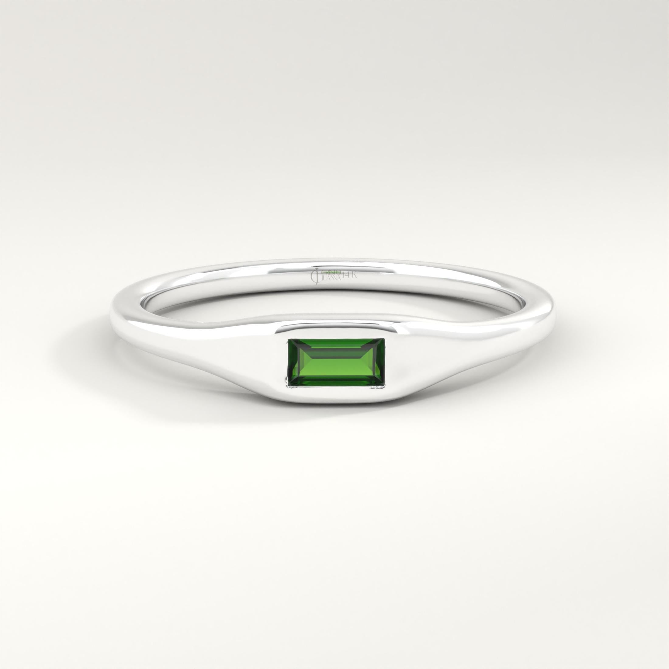 Here is baguette emerald ring 10K 14K 18K solid gold. Our 6x4 mm emerald green ring solo birthstone ring will be perfect gift for her, girlfriend and fiancé! 14k birth stone ring and emerald ring gold can be switched with her birthstone as a 6x4 mm baguette ring. Are you looking for bezel setting ring and 14k birth month ring, here is the alternating emerald ring and 10k 18k green ring for yourself. Discover our alternating emerald ring as a summer birthday gift.
