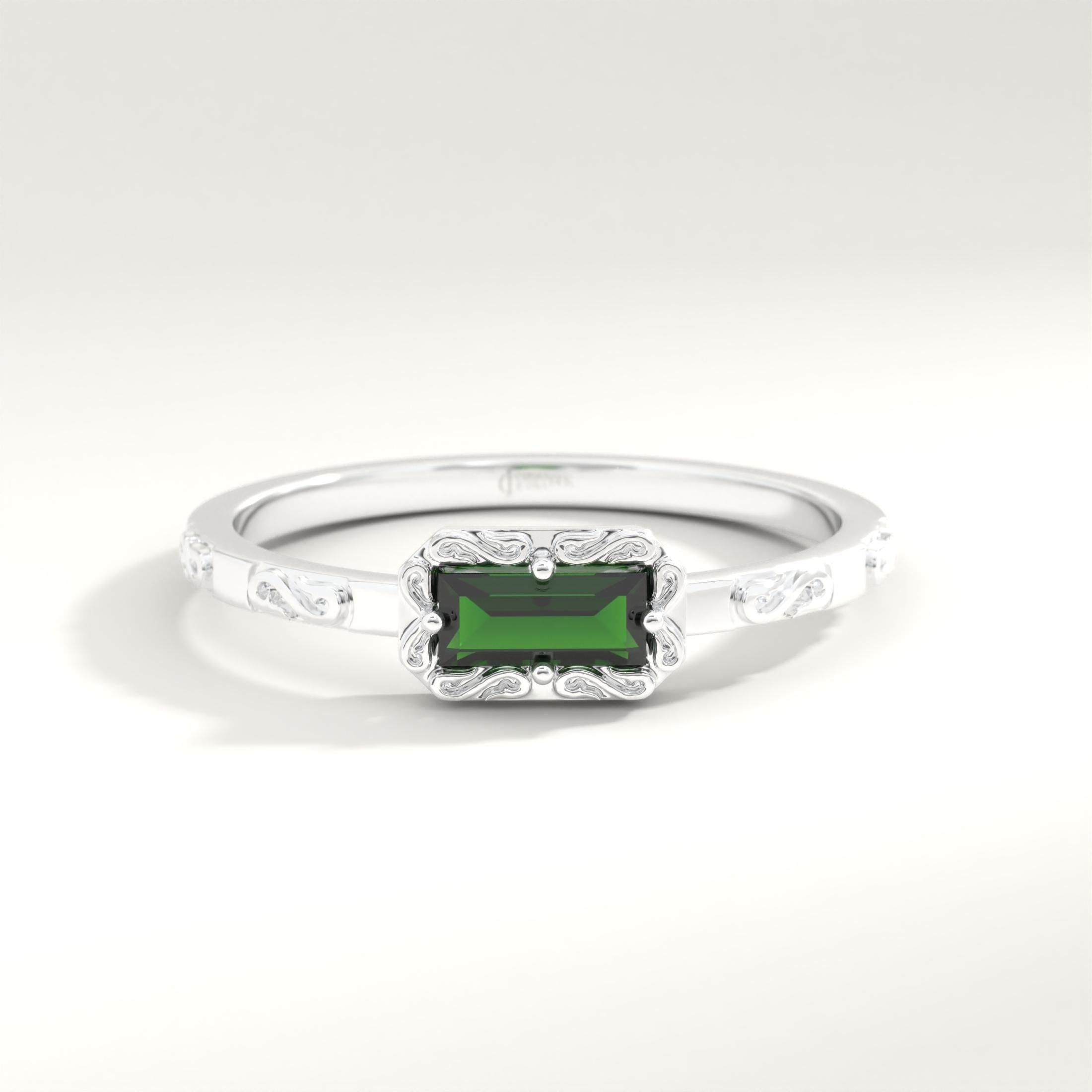 💚 Baguette Emerald Ring – 14K Solid Gold Braided Birthstone Band
Showcasing a sleek horizontal baguette-cut emerald, this ring pairs minimalist charm with vintage elegance. Braided detailing and a rich green stone make it a timeless choice for art deco lovers.