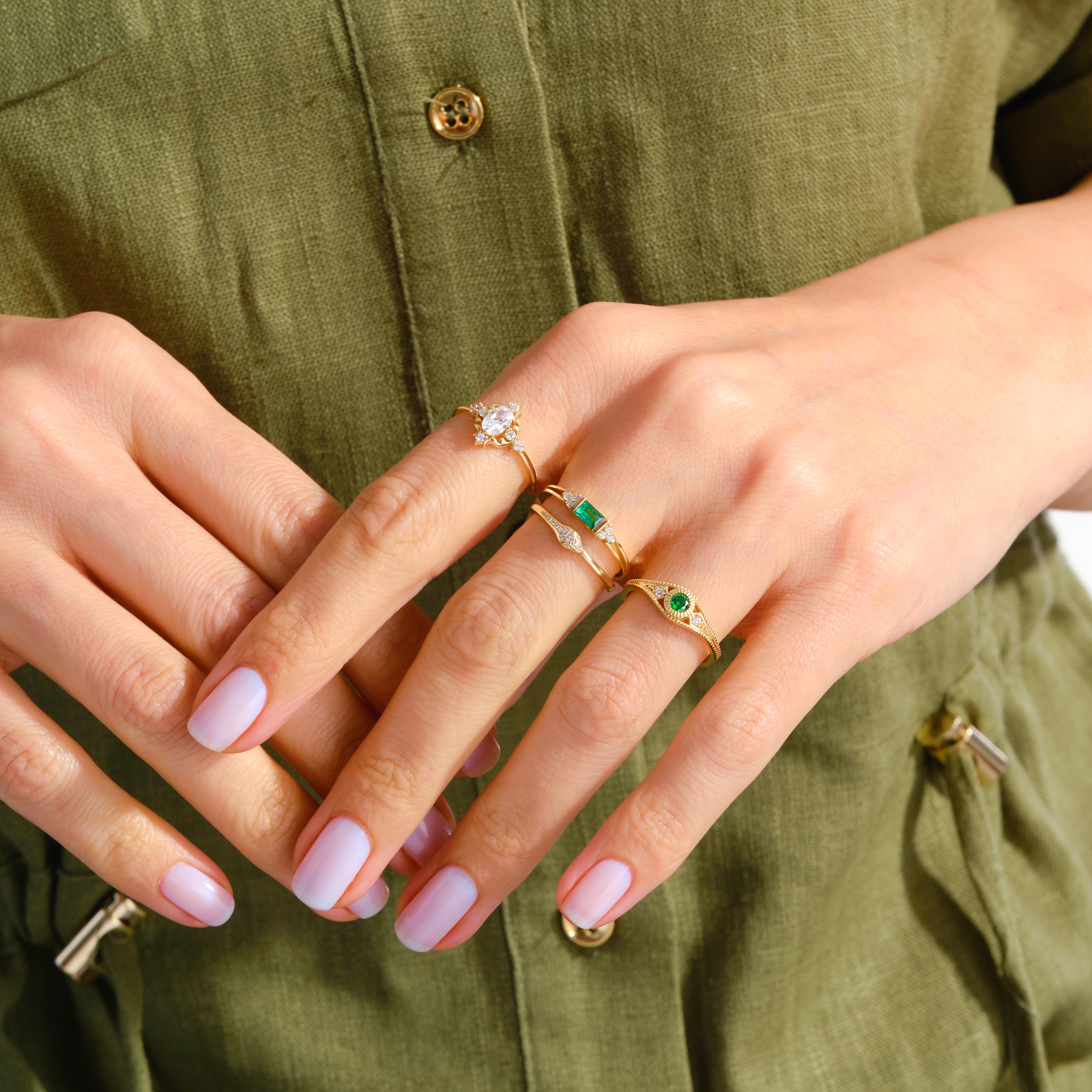 🐍 14K Gold Snake Ring with Diamond – Serpent Moissanite Gothic Band
Bold and symbolic, this dainty snake ring coils elegantly with shimmering stones across the head. A striking piece for lovers of gothic style, mythical symbolism, or unique minimalist jewelry.
