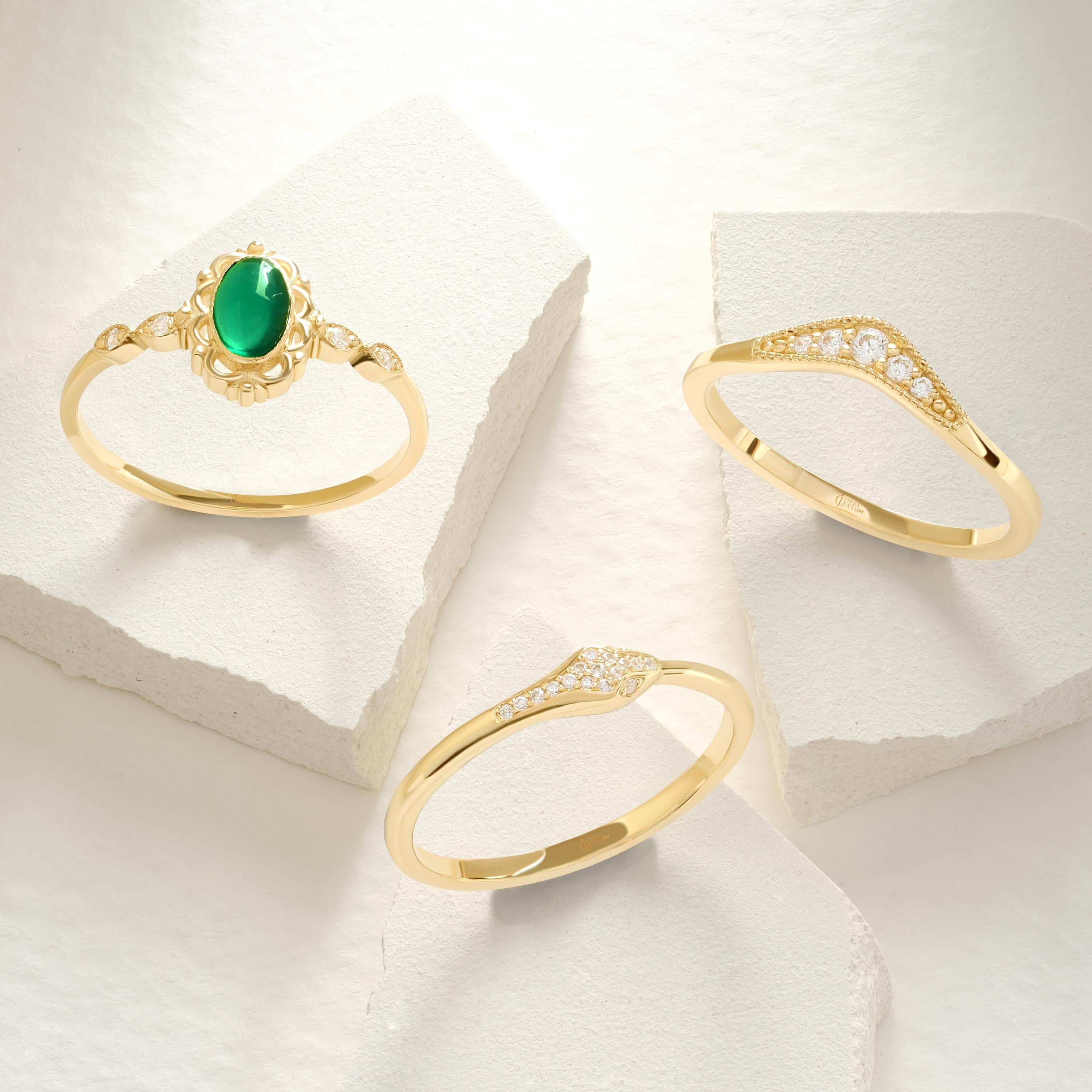 🐍 14K Gold Snake Ring with Diamond – Serpent Moissanite Gothic Band
Bold and symbolic, this dainty snake ring coils elegantly with shimmering stones across the head. A striking piece for lovers of gothic style, mythical symbolism, or unique minimalist jewelry.