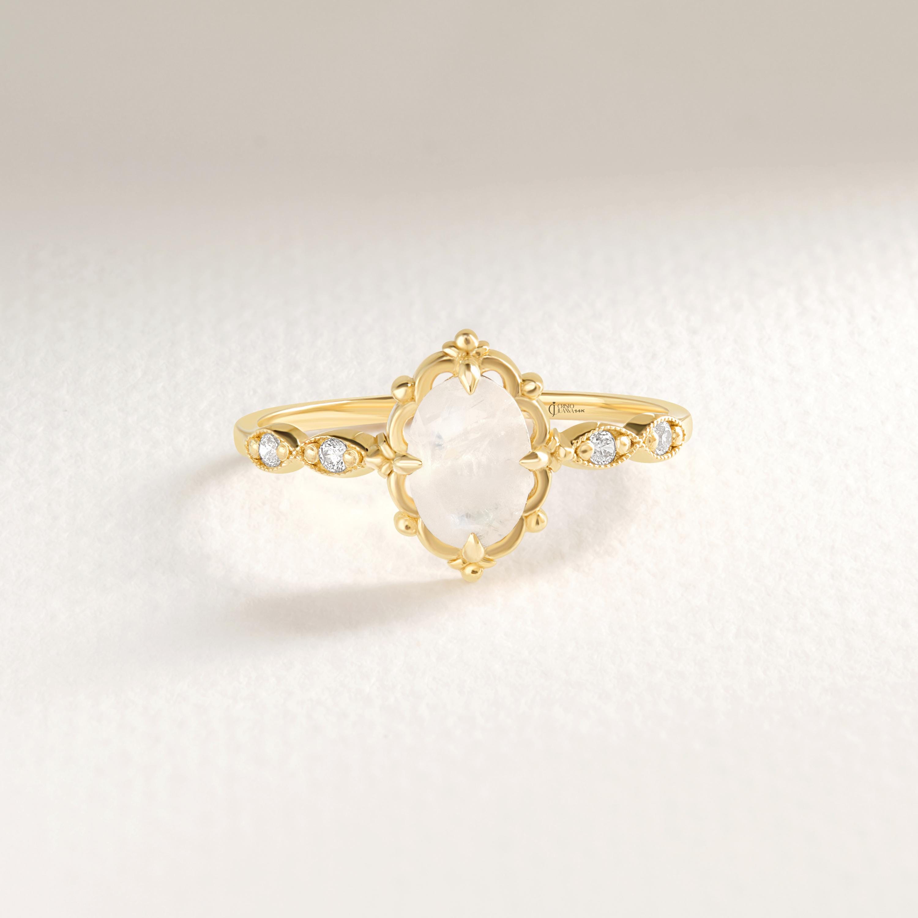 Moonstone Art Deco Ring – 10K / 14K / 18K Solid Gold 🌙✨
A luminous oval moonstone set in an Art Deco-inspired band, accented with sparkling side diamonds or moissanites. This handcrafted ring combines elegance and mystical charm, perfect for engagements, promise rings, or as a meaningful gift. 🌿💍