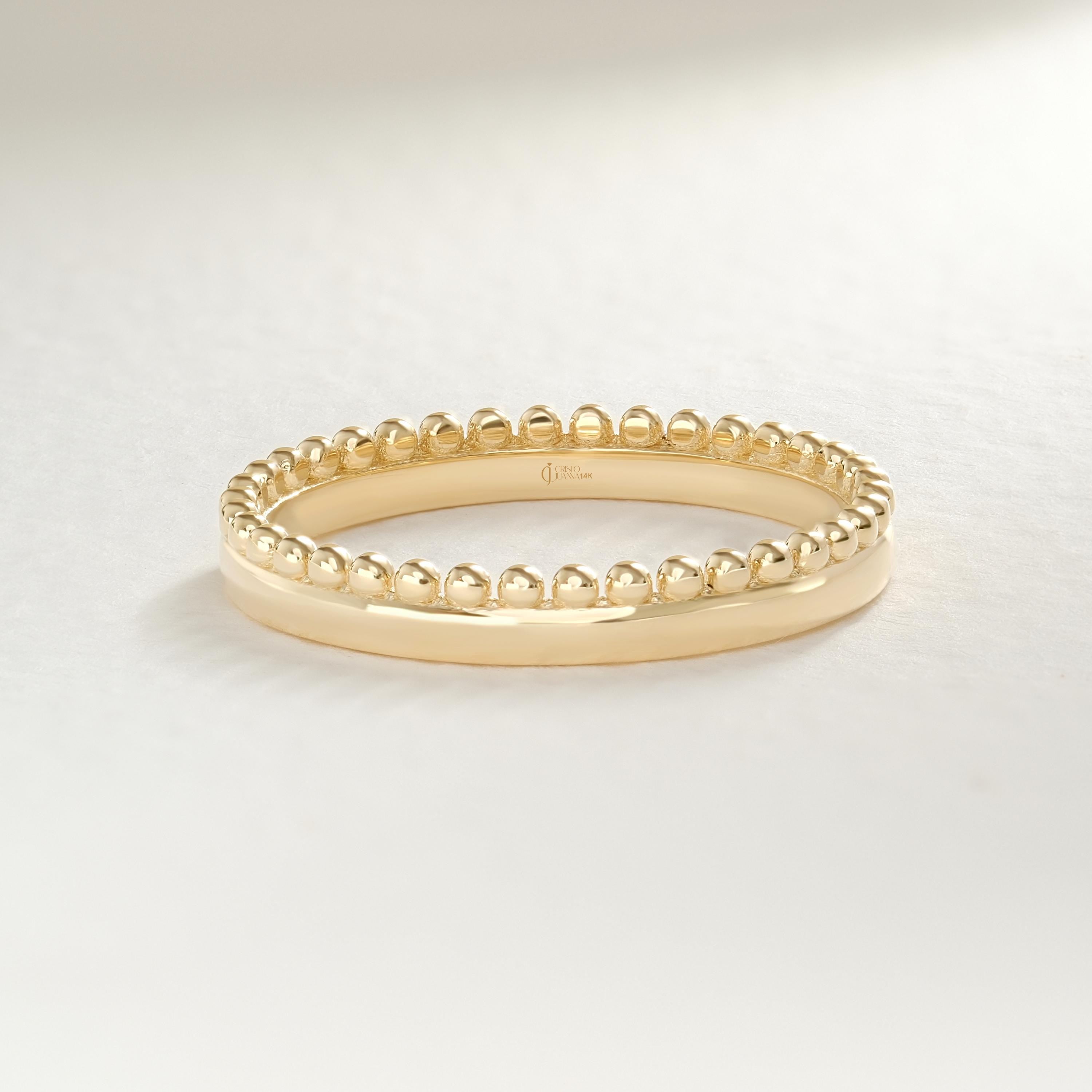 Beaded Wedding Ring – 10K / 14K / 18K Solid Gold ✨💍
This beaded solid gold ring beautifully combines elegance and simplicity. With its delicate braided texture and polished plain finish, it’s perfect for everyday wear or as a minimalist wedding band. A timeless piece that complements any style — modern, classic, or boho. 💫
