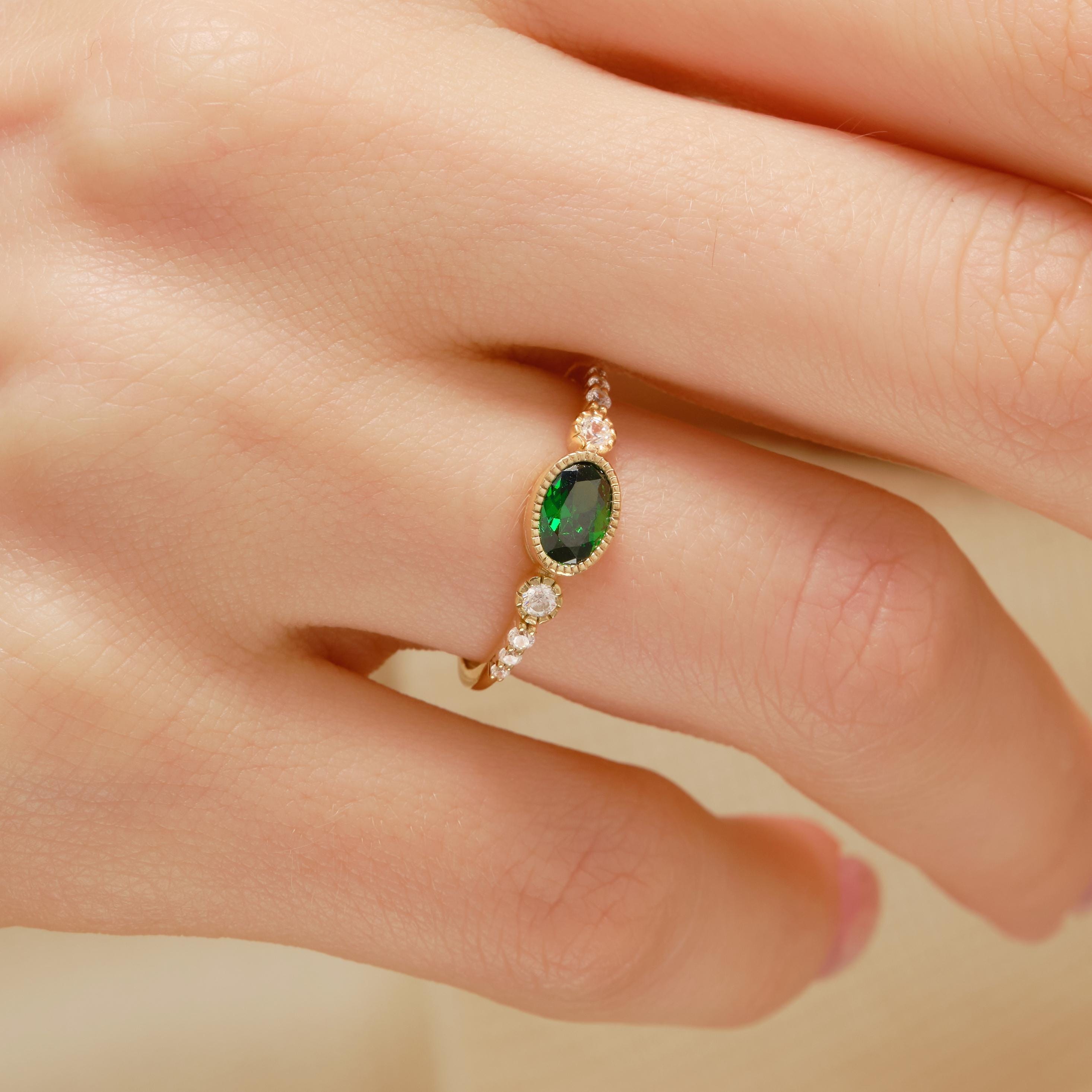 Vintage Inspire Emerald Ring, Oval Birthstone Ring with 14K Solid Gold Side Diamond Band, Art Deco Bezel Green Gemstone Rings for Women