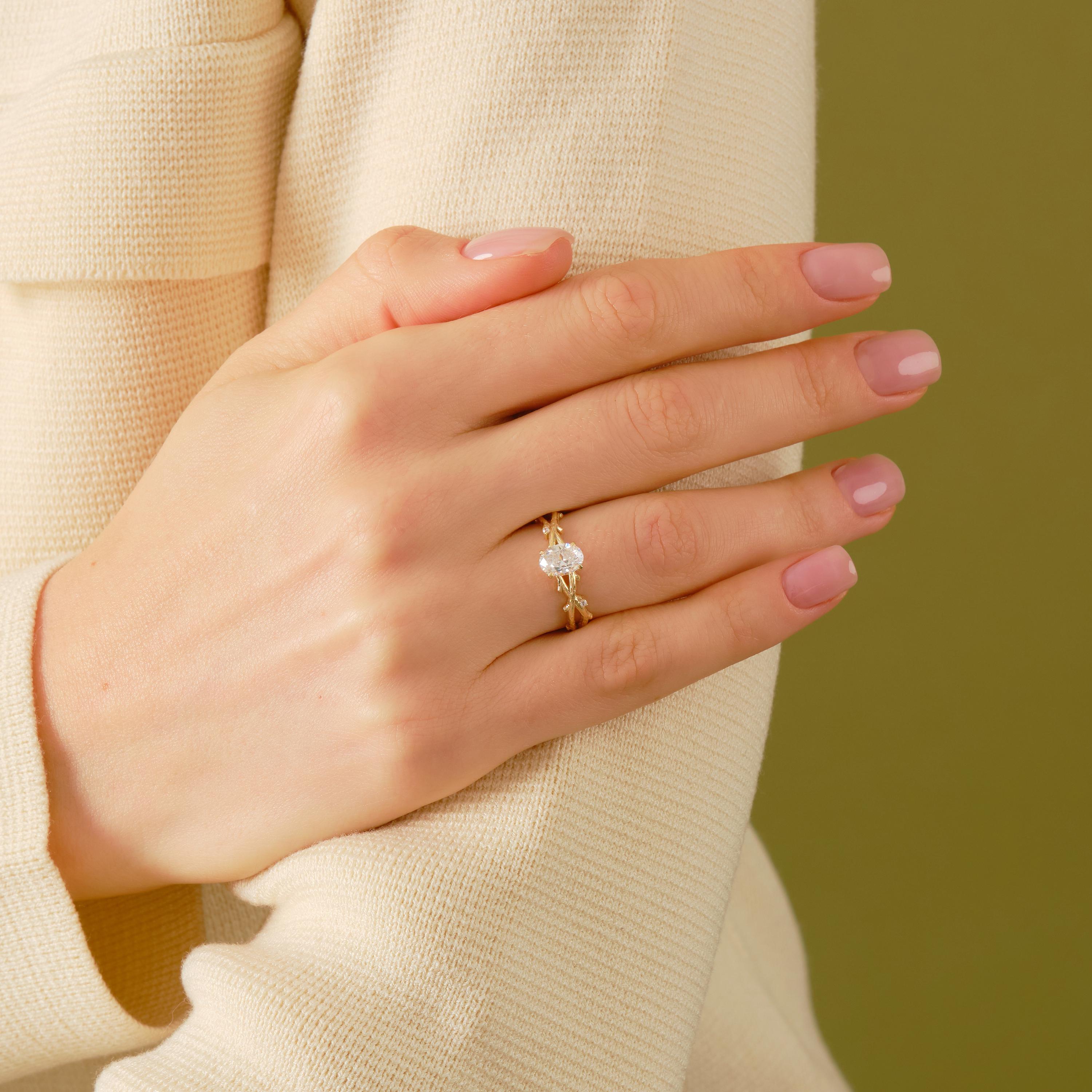 🌿 Oval Diamond Engagement Ring | 14K Solid Gold Leaf & Floral Wedding Ring – Nature Inspired Art Deco Design

This Oval Diamond Leaf Engagement Ring is a beautiful tribute to nature, symbolizing growth, love, and new beginnings. Designed with delicate ivy leaf and branch details, this handcrafted ring blends Art Deco elegance with an organic floral touch—perfect for women who love meaningful, nature-inspired jewelry.