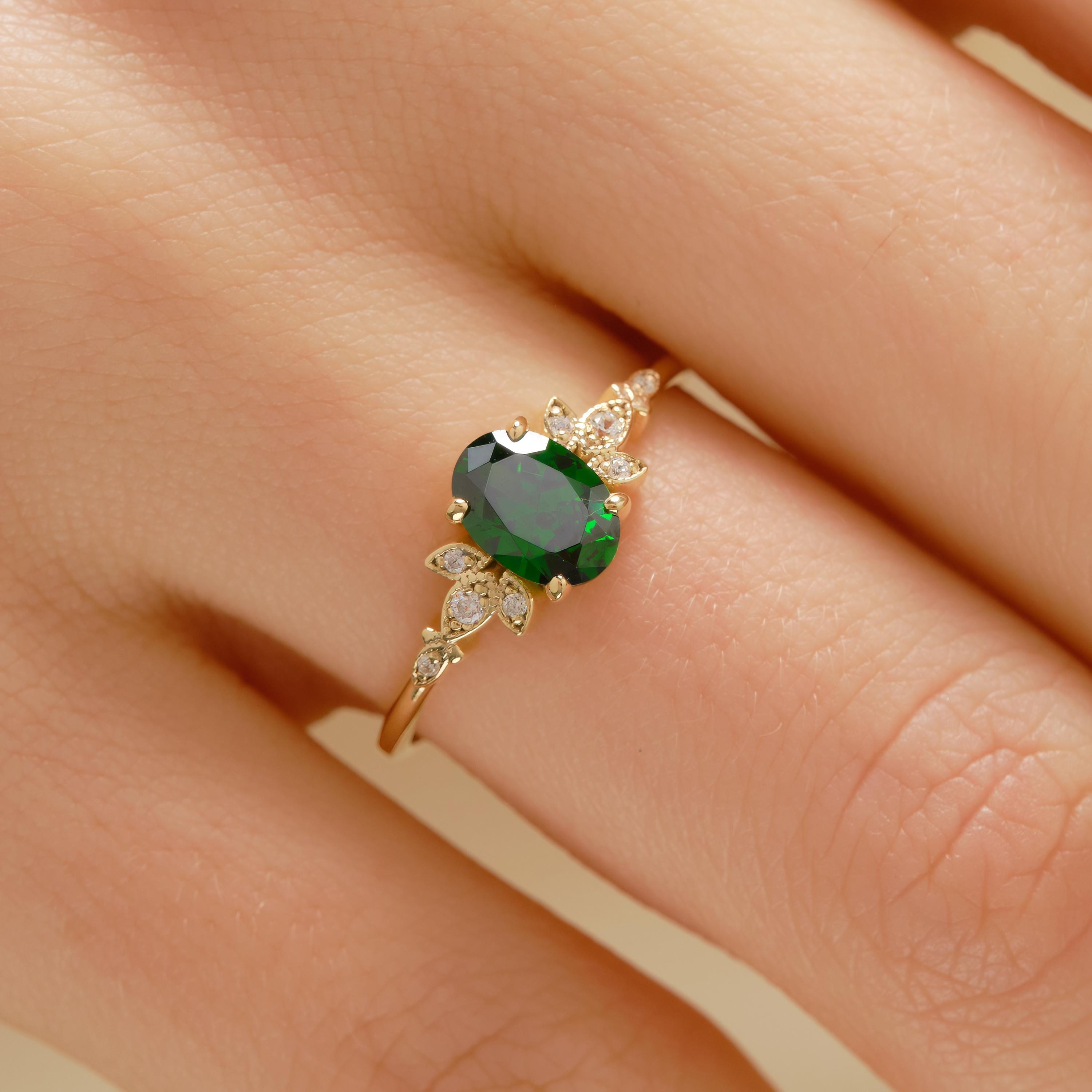 14K Solid Gold Peridot Ring, Oval Birthstone Ring with Side Diamond Band, Peridot Green Gemstone Rings for Women