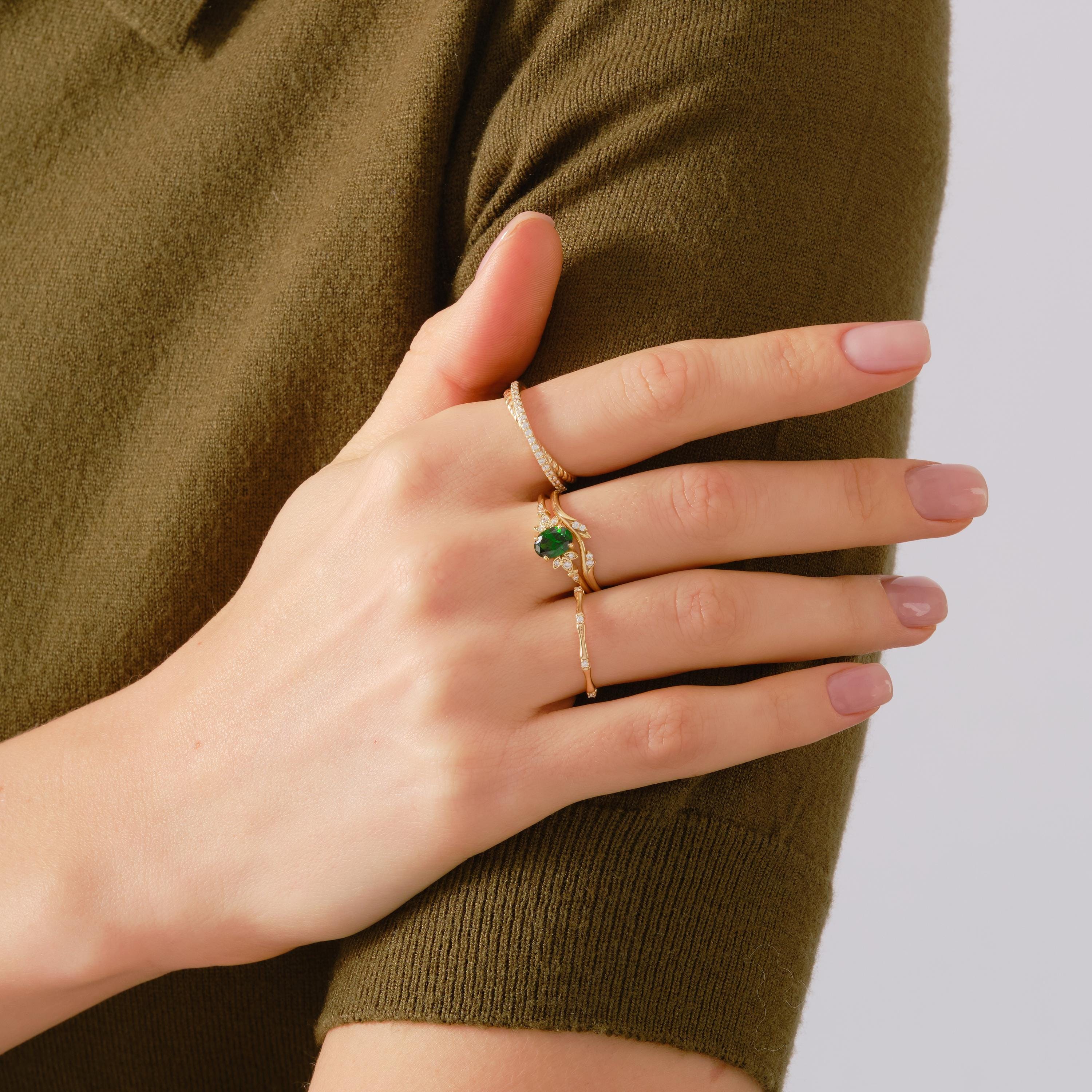 14K Solid Gold Peridot Ring, Oval Birthstone Ring with Side Diamond Band, Peridot Green Gemstone Rings for Women