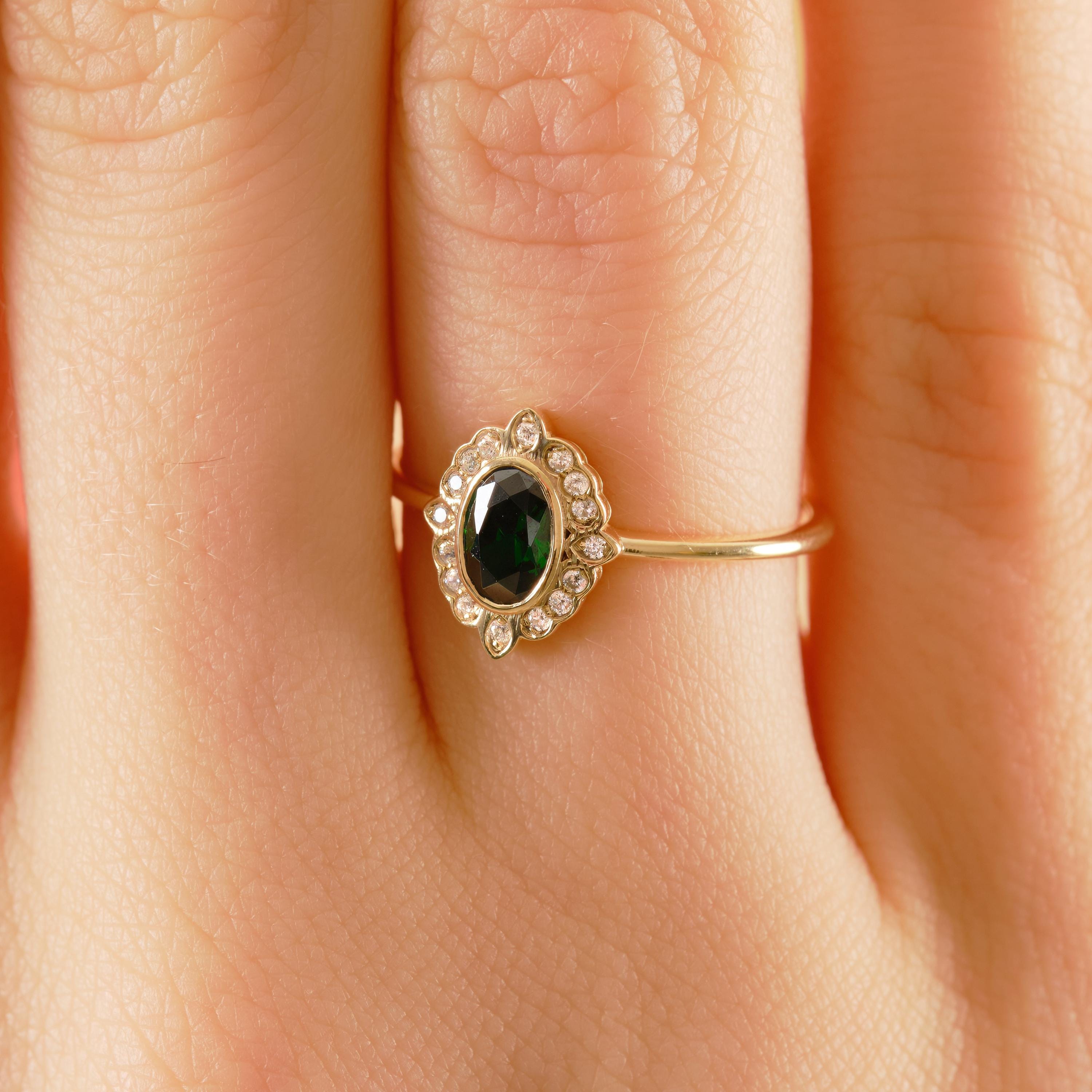 14K Solid Gold Peridot Ring, Oval Birthstone Ring with Side Diamond Band, Peridot Green Gemstone Rings for Women