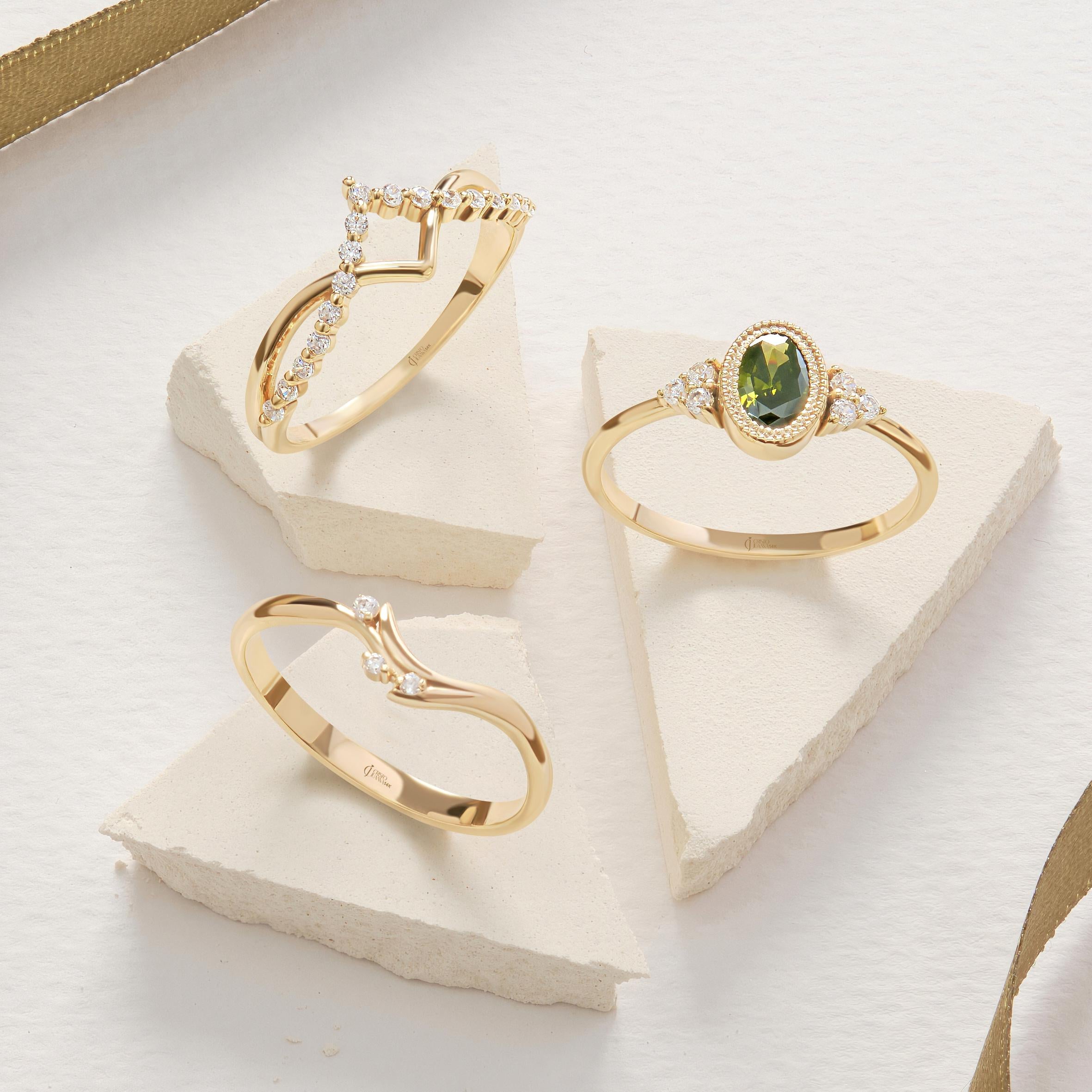14K Solid Gold Peridot Ring, Oval Birthstone Ring with Side Diamond Band, Peridot Green Gemstone Rings for Women