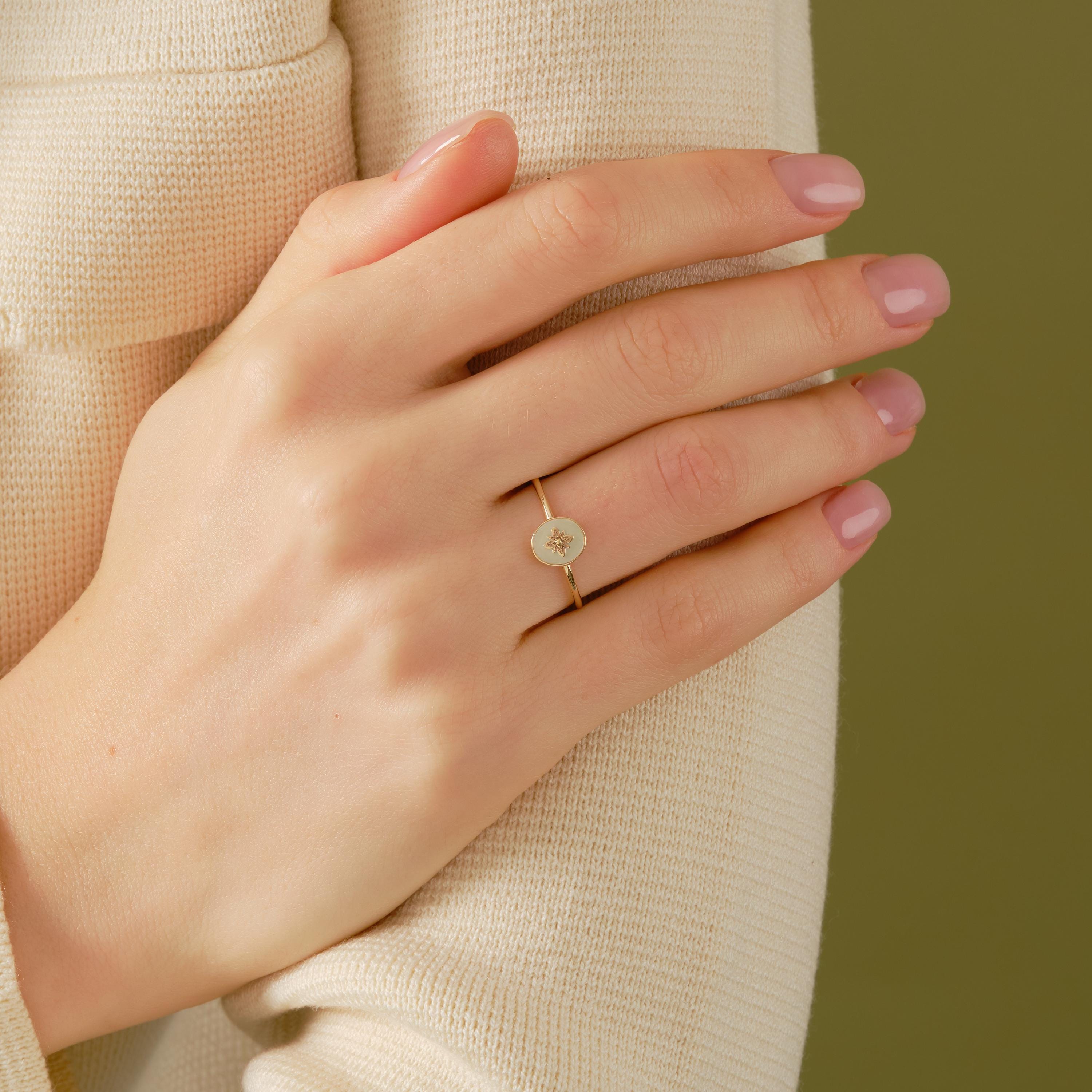 14K Solid Gold Peridot Ring, Oval Birthstone Ring with Side Diamond Band, Peridot Green Gemstone Rings for Women