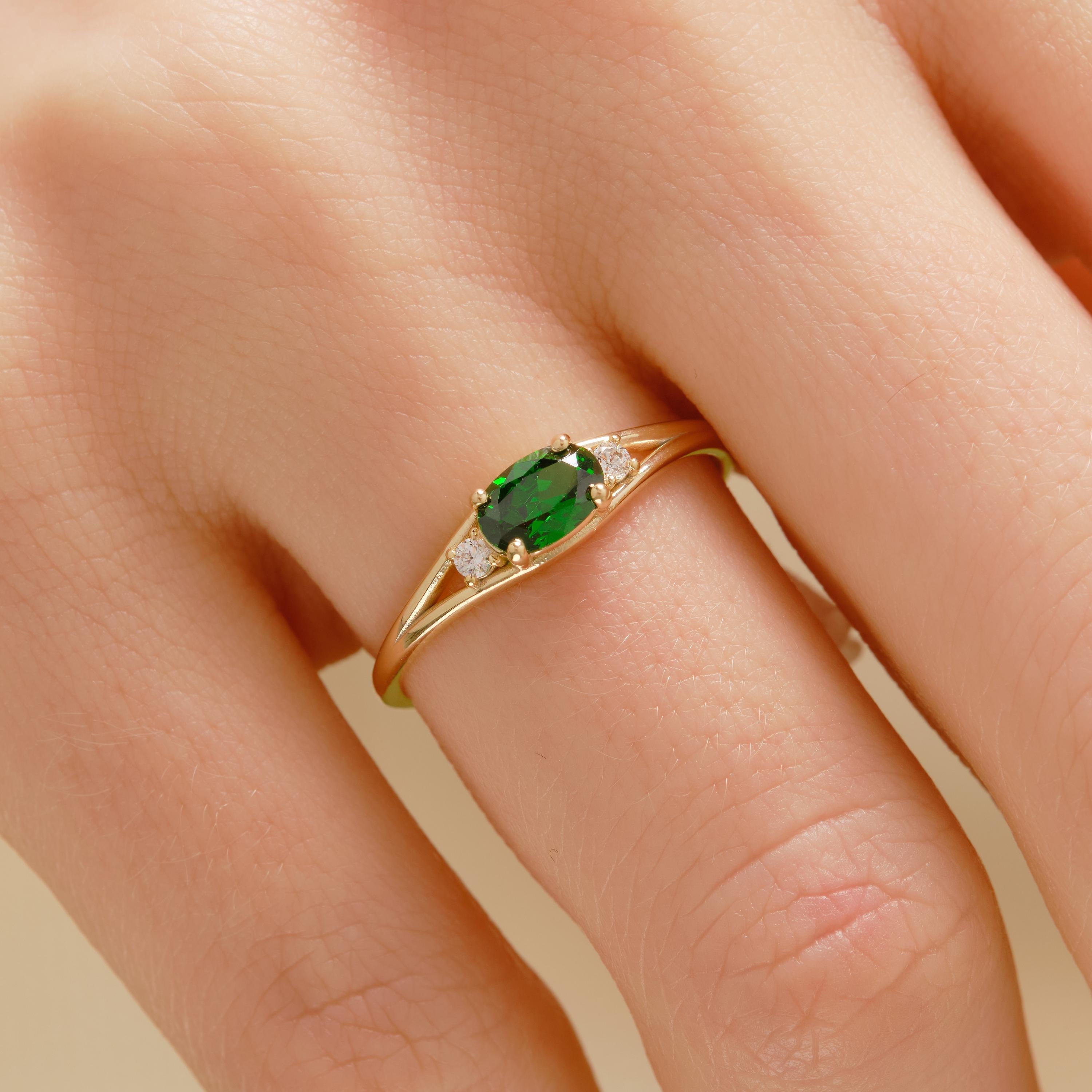 14K Solid Gold Peridot Ring, Oval Birthstone Ring with Side Diamond Band, Peridot Green Gemstone Rings for Women